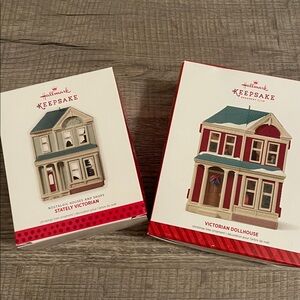 Set of 2 Hallmark Keepsake Stately Victorian Houses Ornaments